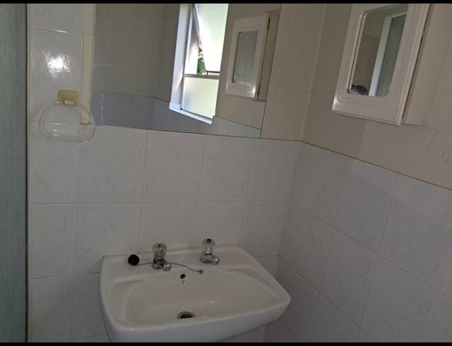 1 BEDROOM APARTMENT FOR SALE IN ALLEN'S NEK